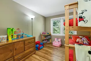 33 Gale Village Rd, Newton, NH 03858 - Photo 33