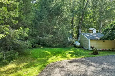 33 Gale Village Road, Newton, NH 03858 - Photo 47