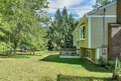 33 Gale Village Road, Newton, NH 03858 - Photo 3