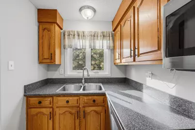 32 Shelburne Road, Merrimack, NH 03054 - Photo 7