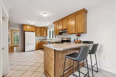 46 Ridge Avenue, Claremont, NH 03743 - Photo 5