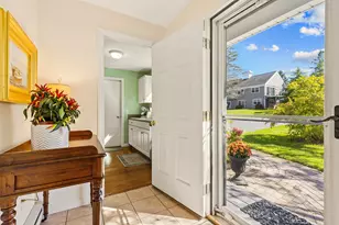 112 Hilltop Pl, New London, NH 03257 - Photo 5