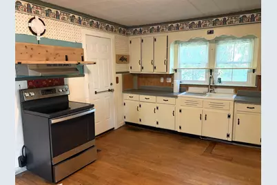 26 Brattleboro Road, Hinsdale, NH 03451 - Photo 7