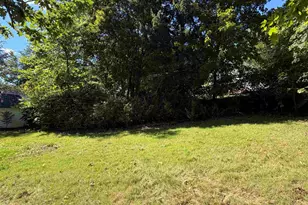 26 Brattleboro Rd, Hinsdale, NH 03451 - Photo 39
