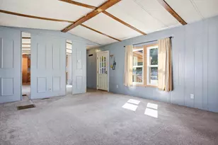 33 Longmeadow Dr, Concord, NH 03301 - Photo 15