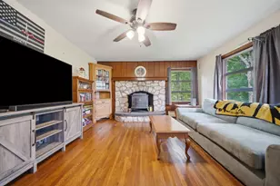 1373 N Hemlock Rd, Charlestown, NH 03603 - Photo 15