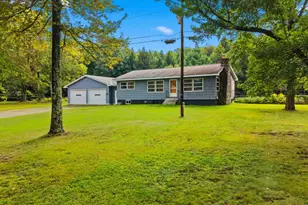 1373 N Hemlock Rd, Charlestown, NH 03603 - Photo 3