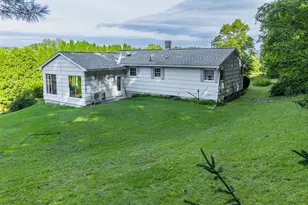 138 N Rd, Walpole, NH 03608 - Photo 3