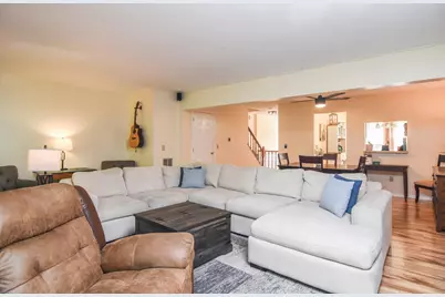 40 Middlesex Road, Merrimack, NH 03054 - Photo 7
