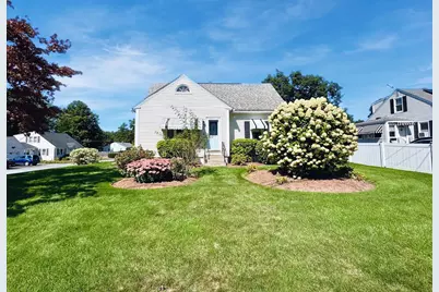 11 Victor Avenue, Nashua, NH 03060 - Photo 3