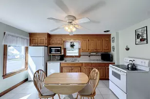 11 Victor Ave, Nashua, NH 03060 - Photo 15