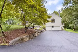 79 Wyndridge Cir, Pelham, NH 03076 - Photo 33