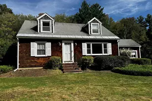 10 Whittier St, Dover, NH 03820 - Photo 3