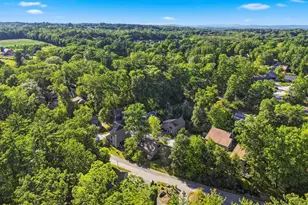 144 Coburn Woods Dr, Nashua, NH 03063 - Photo 5