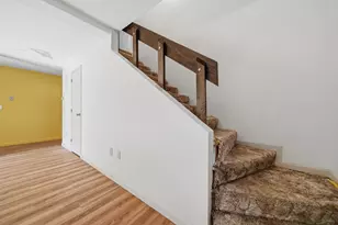 144 Coburn Woods Dr, Nashua, NH 03063 - Photo 17