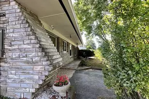 855 Bridge St, Manchester, NH 03104 - Photo 29