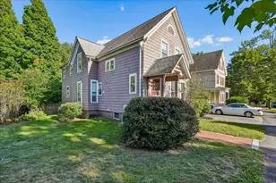 12 Holt St, Concord, NH 03301 - Photo 5