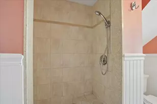 12 Holt St, Concord, NH 03301 - Photo 15