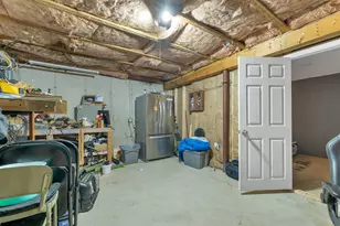 8 Riverside Dr, Fremont, NH 03044 - Photo 29