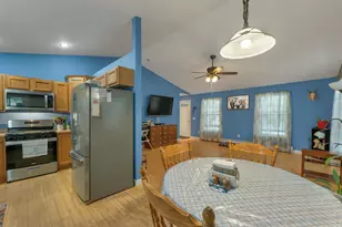 8 Riverside Dr, Fremont, NH 03044 - Photo 13