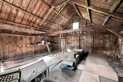 40 North Main Street, Newton, NH 03858 - Photo 53
