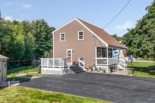 13 Shelley Dr, Hudson, NH 03051 - Photo 3