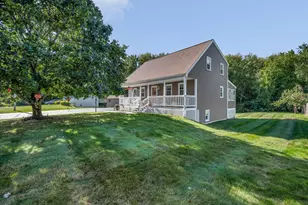 13 Shelley Dr, Hudson, NH 03051 - Photo 1
