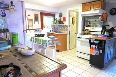 22 Kinsley Street, Nashua, NH 03060 - Photo 11
