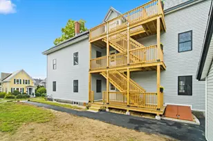 747 Beech St, Manchester, NH 03104 - Photo 37