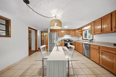 23 Scotland Avenue, Salem, NH 03079 - Photo 5
