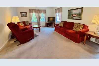 11 Hawthorne Circle, Somersworth, NH 03878 - Photo 9