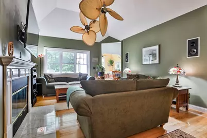 14 Hancock Drive, Bedford, NH 03110 - Photo 15