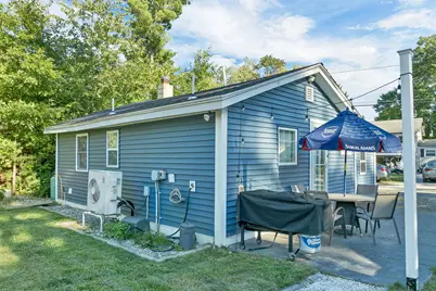 614 Collettes Grove Road, Derry, NH 03038 - Photo 3