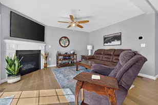 4 Autumn Ln, Raymond, NH 03077 - Photo 17