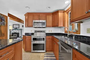 28 Longview Dr, Hampstead, NH 03841 - Photo 21