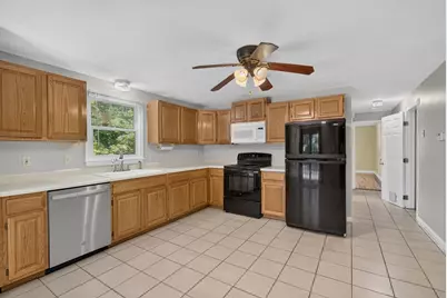 454 E Dunbarton Road, Goffstown, NH 03045 - Photo 7