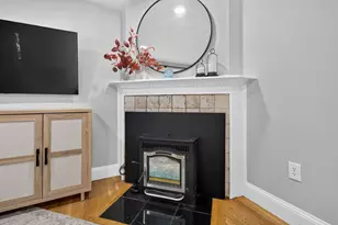 28 Stacey Cir, Windham, NH 03087 - Photo 11