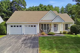 1 Fernwood Dr, Litchfield, NH 03052 - Photo 1