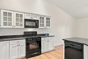 26 Weymouth Ct, Hudson, NH 03051 - Photo 13
