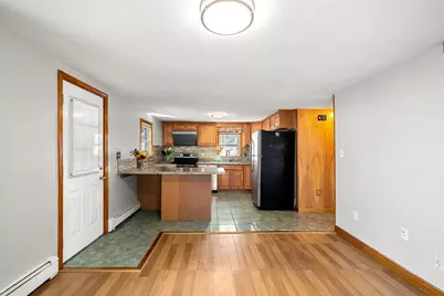 62 Armand Avenue, Manchester, NH 03103 - Photo 5