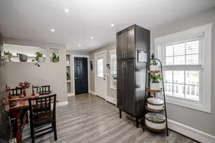 424 Gold St, Manchester, NH 03103 - Photo 21