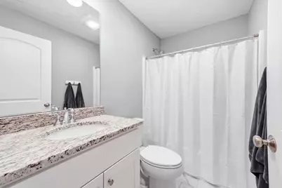 19 Central Street #19, Salem, NH 03079 - Photo 31