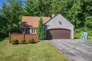15 Crawford Ln, Nashua, NH 03063 - Photo 1