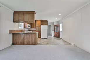 22 Bell Dr, Salem, NH 03079 - Photo 13