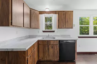31R Juniper Rd, Derry, NH 03038 - Photo 25