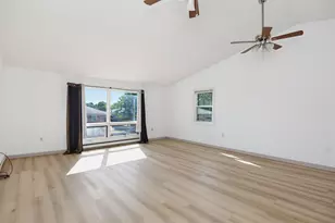 186 Dunbarton Rd, Manchester, NH 03102 - Photo 5