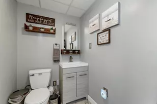 5 Renard St, Manchester, NH 03109 - Photo 31