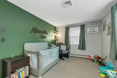 5 Renard Street, Manchester, NH 03109 - Photo 17