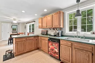 4 Lemon Tree Rd, Raymond, NH 03077 - Photo 21