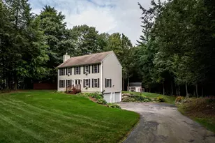 4 Lemon Tree Rd, Raymond, NH 03077 - Photo 1